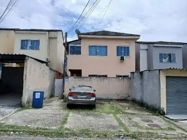 Casa em VILA CAMARIM, QUEIMADOS - RJ