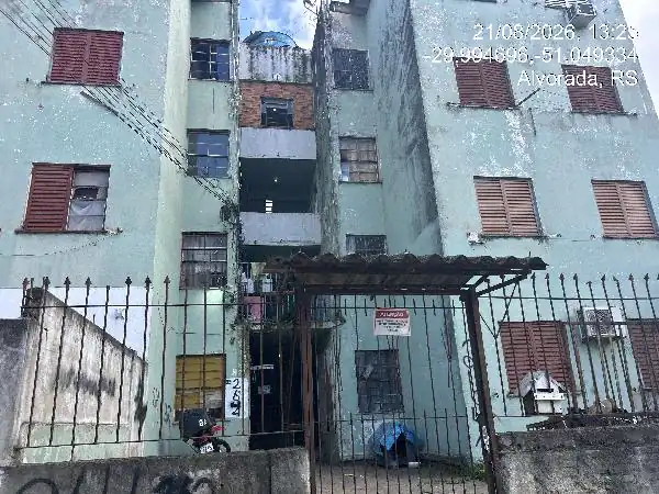 Apartamento em MARIA REGINA, ALVORADA - RS