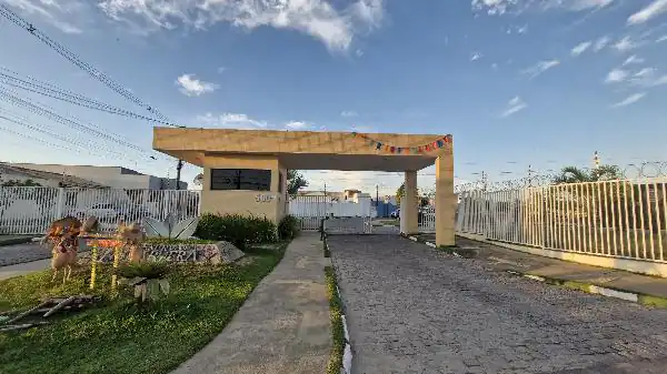 Casa em REGISTRO, FEIRA DE SANTANA - BA