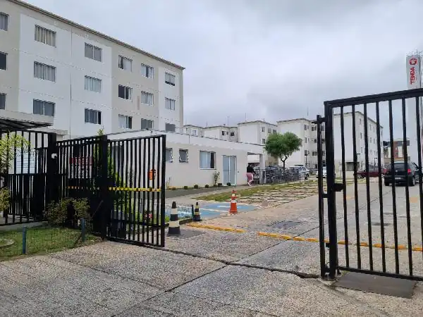 Apartamento em COLONIA RIO GRANDE, SAO JOSE DOS PINHAIS - PR