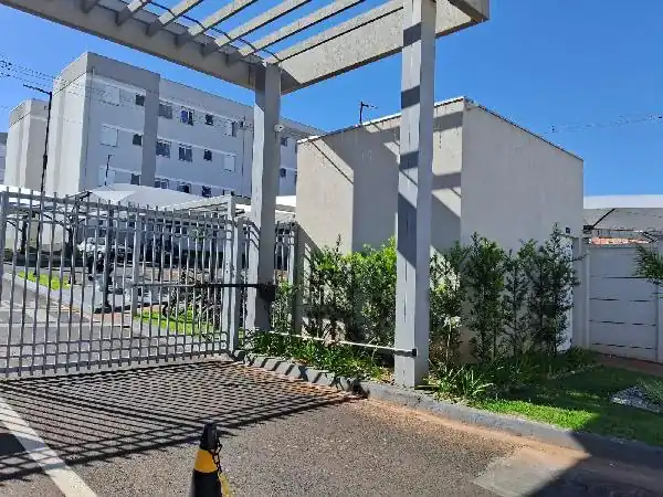 Apartamento em ATHENAS PAULISTA, JABOTICABAL - SP