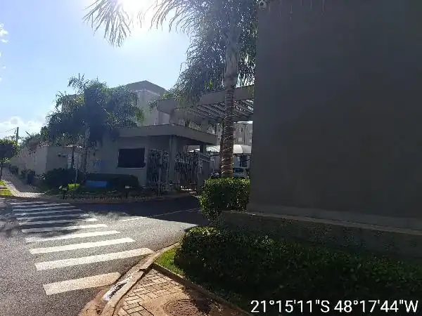 Apartamento em ATHENAS PAULISTA, JABOTICABAL - SP