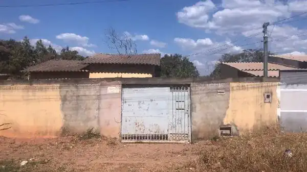 Casa em JARDIM ANA BEATRIZ II, SANTO ANTONIO DO DESCOBERTO - GO