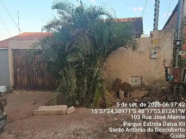 Casa em PARQUE ESTRELA DALVA XII, SANTO ANTONIO DO DESCOBERTO - GO
