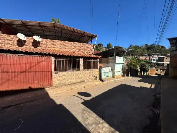 Casa em FILIPINHO, VISCONDE DO RIO BRANCO - MG