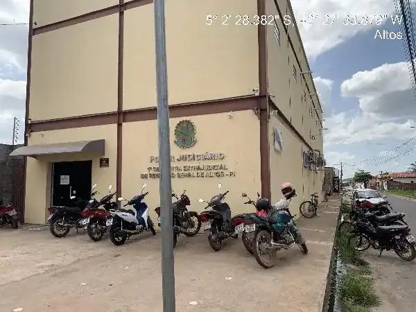 Casa em BAIRRO CIANA, ALTOS - PI
