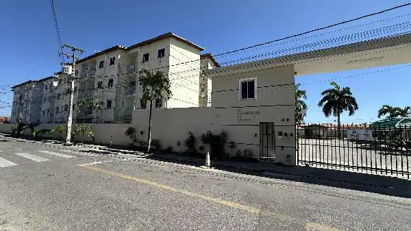 Apartamento em PLANALTO HORIZONTE, HORIZONTE - CE