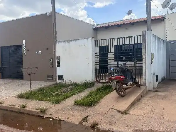 Casa em TROPICAL VILLE, LUIS EDUARDO MAGALHAES - BA