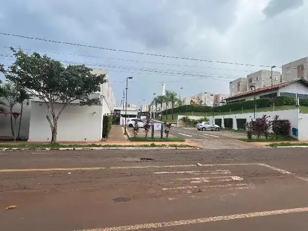 Apartamento em LEONOR, LONDRINA - PR