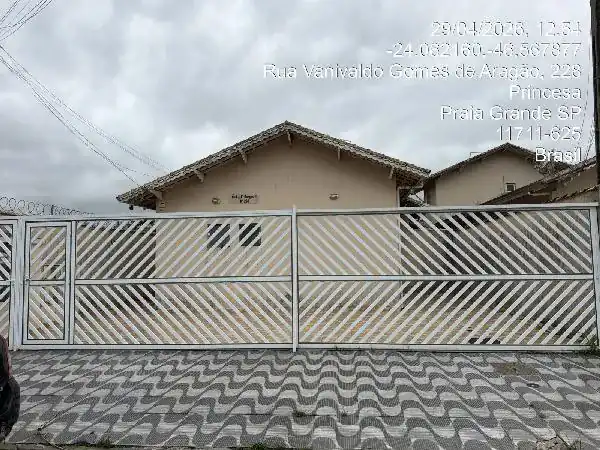 Casa em PRINCESA, PRAIA GRANDE - SP