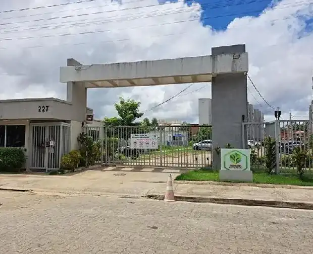 Apartamento em BARROSO, FORTALEZA - CE