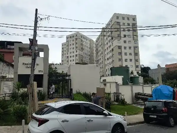 Apartamento em JARDIM FANGANIELLO, SAO PAULO - SP
