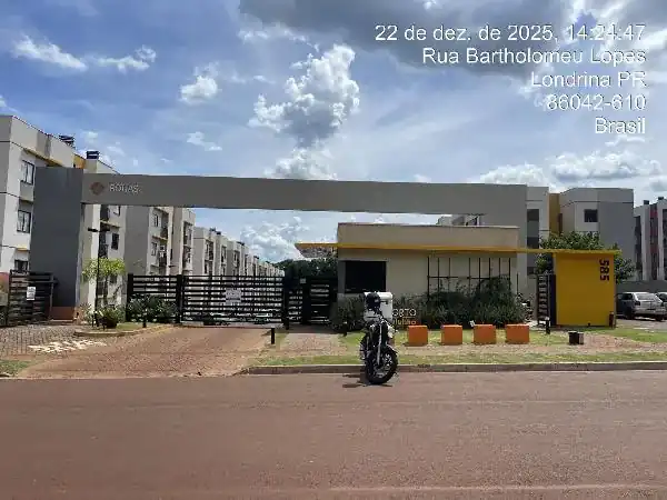 Apartamento em CONJUNTO HABITACIONAL JAMILE DEQUECH, LONDRINA - PR