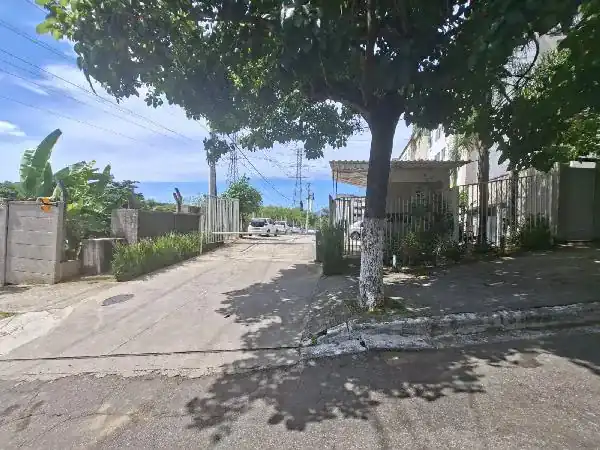 Apartamento em GUARATIBA, RIO DE JANEIRO - RJ