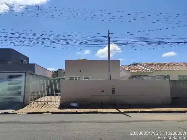 Casa em JARDIM INDEPENDENCIA, PEREIRA BARRETO - SP