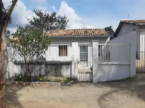 Casa em DUMAVILLE, ESMERALDAS - MG