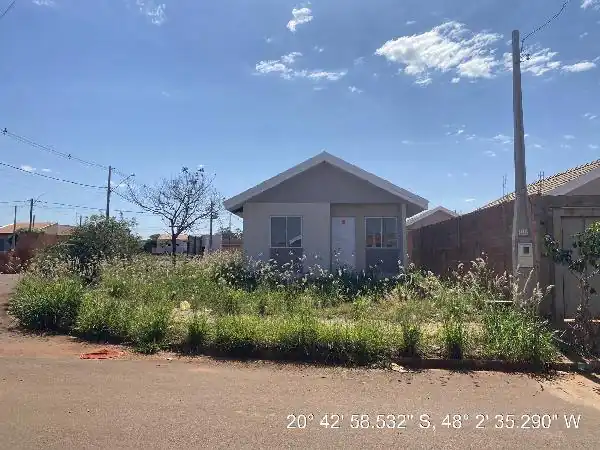 Casa em RESIDENCIAL ALFREDO BENEDETTI, MORRO AGUDO - SP
