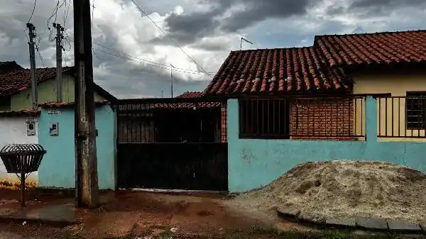 Casa em PARQUE ESTRELA DALVA X, LUZIANIA - GO