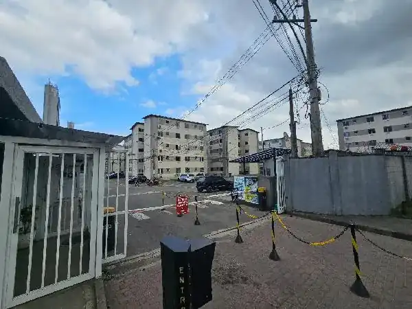 Apartamento em SANTA CRUZ, RIO DE JANEIRO - RJ