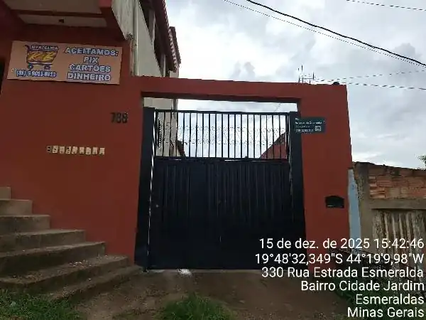 Casa em PARQUE GIRASSOL, ESMERALDAS - MG