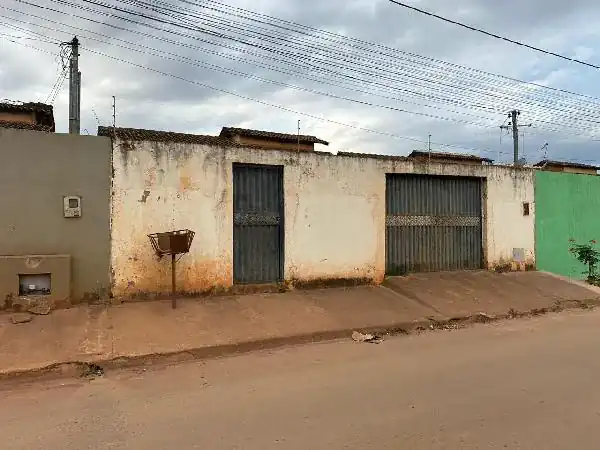 Casa em OURO VERDE, PADRE BERNARDO - GO