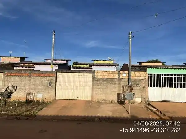 Casa em PARQUE ESTRELA DALVA XVI, SANTO ANTONIO DO DESCOBERTO - GO