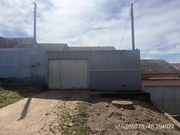 Casa em PARQUE ESTRELA DALVA XII, SANTO ANTONIO DO DESCOBERTO - GO