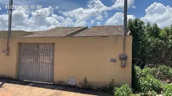 Casa em PARQUE ESTRELA DALVA XI, SANTO ANTONIO DO DESCOBERTO - GO