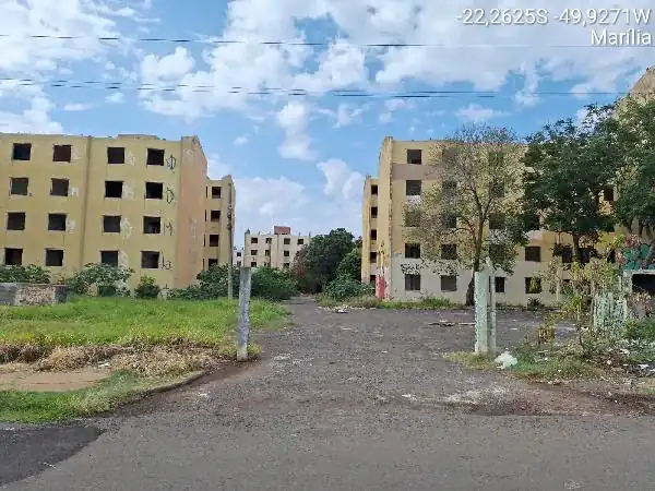 Apartamento em CONJUNTO HABITACIONAL PAULO LUCIO NOGUEI, MARILIA - SP