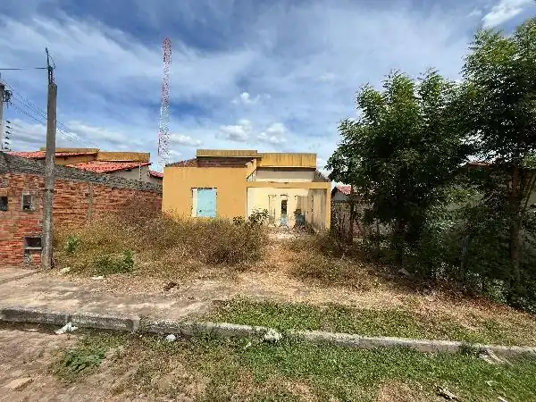 Casa em BAIXA DA EMA, PIRACURUCA - PI