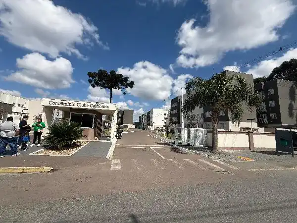 Apartamento em JARDIM ITAQUI, CAMPO LARGO - PR