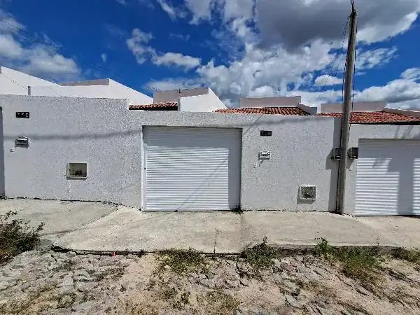 Casa em VERTENTE, HORIZONTE - CE