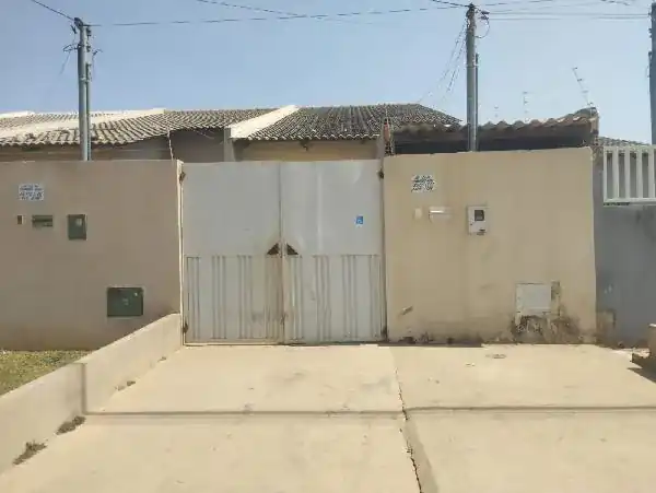 Casa em PARQUE ESTRELA DALVA III, LUZIANIA - GO