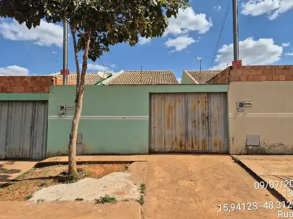 Casa em PARQUE ESTRELA DALVA XVI, SANTO ANTONIO DO DESCOBERTO - GO