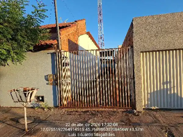 Casa em JARDIM DAS ACACIAS, LUIS EDUARDO MAGALHAES - BA