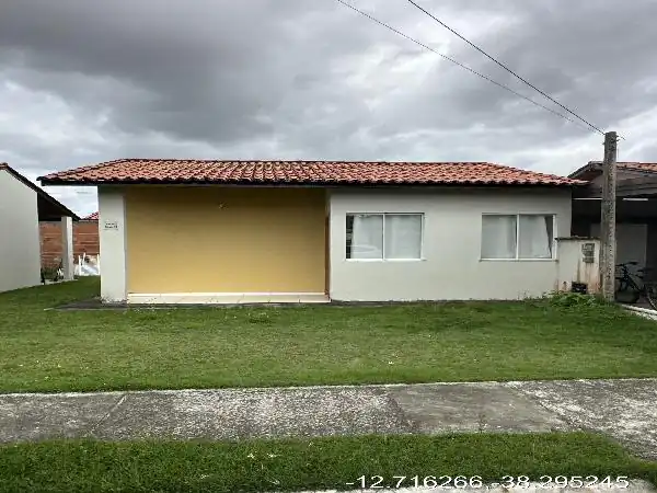 Casa em JARDIM LIMOEIRO, CAMACARI - BA