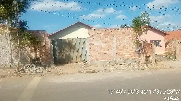 Casa em GERALDO CESARIO, BOM DESPACHO - MG