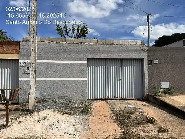 Casa em VILA RAIO DE LUZ, SANTO ANTONIO DO DESCOBERTO - GO