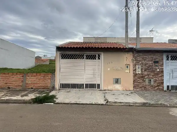 Casa em VILA NASTRI, ITAPETININGA - SP
