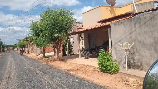 Casa em OLHO DÁGUA, PIRACURUCA - PI