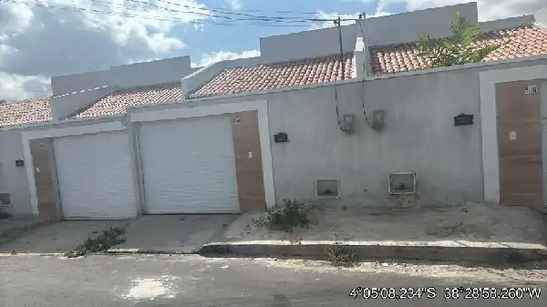 Casa em OLHO D'AGUA, HORIZONTE - CE