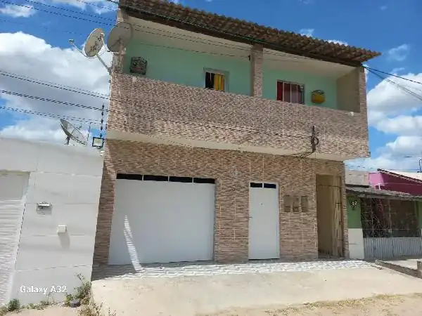 Casa em NOSSA SENHORA APARECIDA, BEZERROS - PE