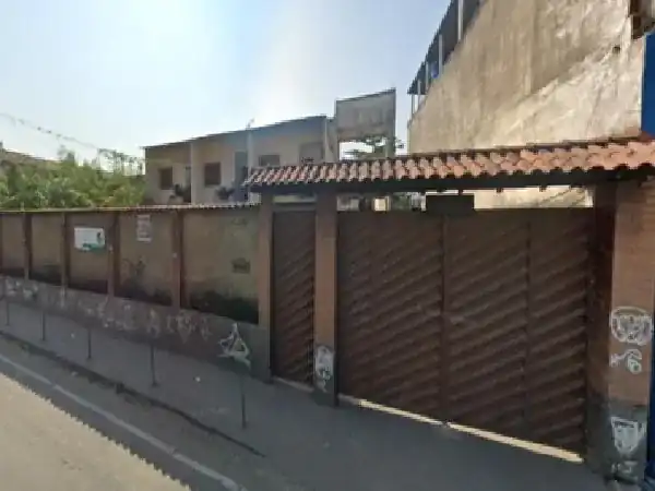 Casa em MIGUEL COUTO, NOVA IGUACU - RJ