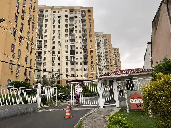 Apartamento em CENTRO, BELFORD ROXO - RJ
