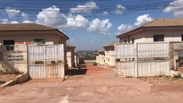 Apartamento em PARQUE DA BARRAGEM SETOR 11, AGUAS LINDAS DE GOIAS - GO