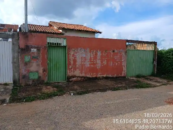 Casa em OURO VERDE, PADRE BERNARDO - GO