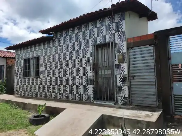 Casa em VILA FRANCA, BARRAS - PI