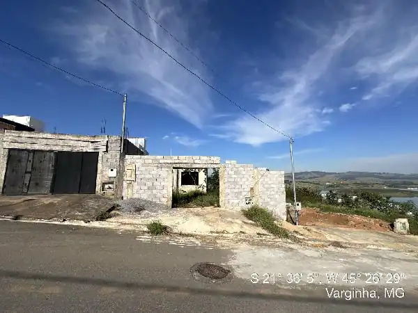 Terreno em VALE DOS COQUEIROS, VARGINHA - MG