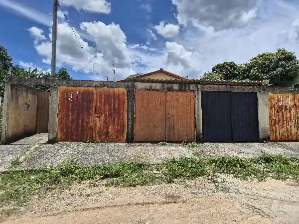 Casa em RECANTO DA MATA, ESMERALDAS - MG