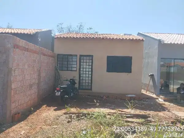 Casa em RESIDENCIAL GIMENEZ, CANITAR - SP